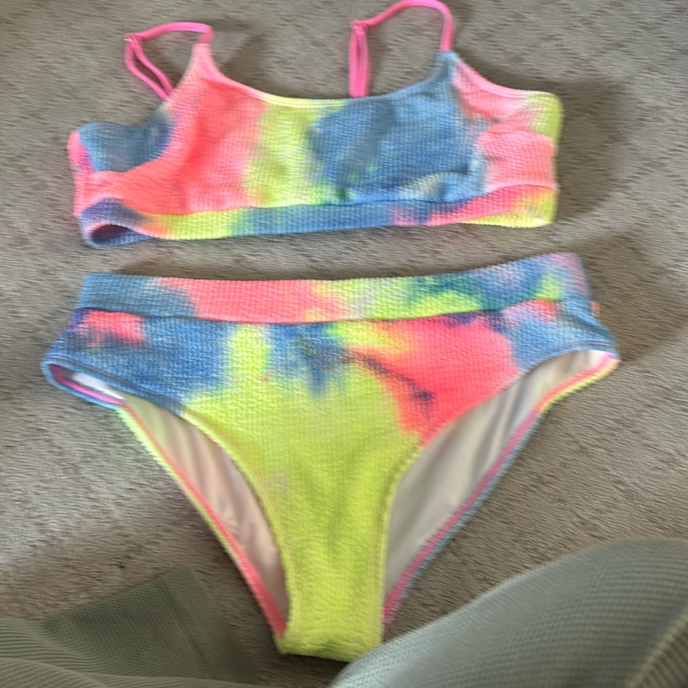 2 piece swim suit.
